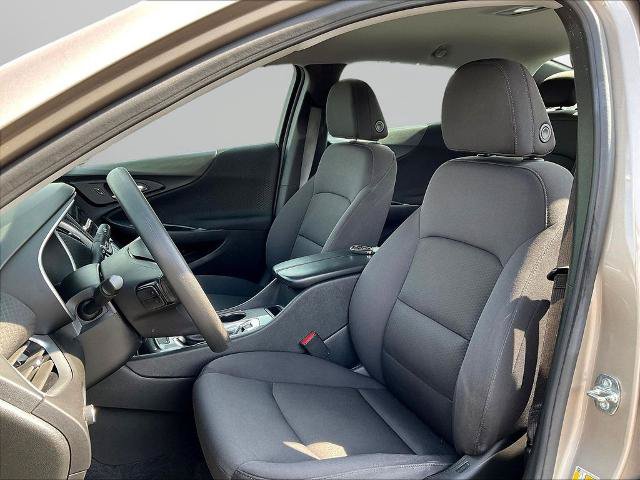 Used 2023 Chevrolet Malibu LT FWD image 22