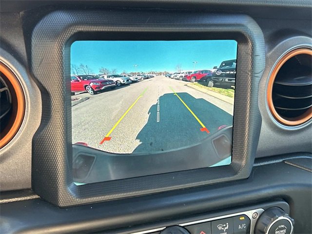 Used 2022 Jeep Gladiator Mojave image 36