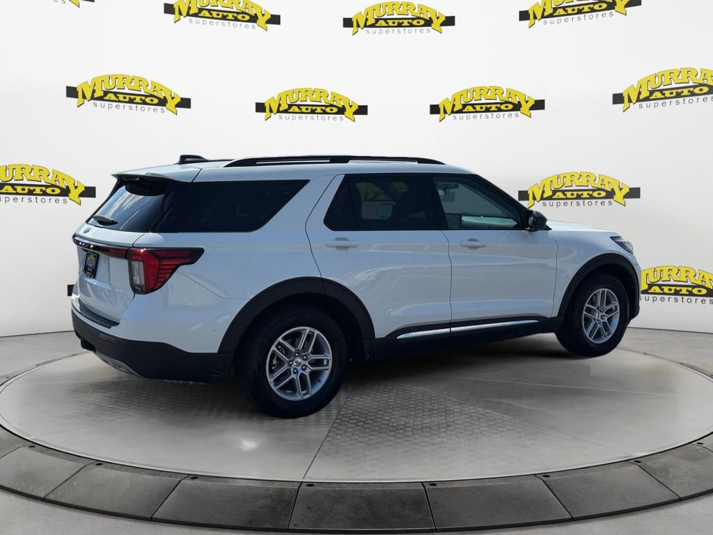 Certified 2025 Ford Explorer Active w/ Active Comfort Package RWD image 5