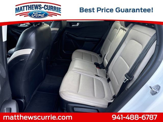 Certified 2021 Ford Escape SEL w/ Technology Package image 12