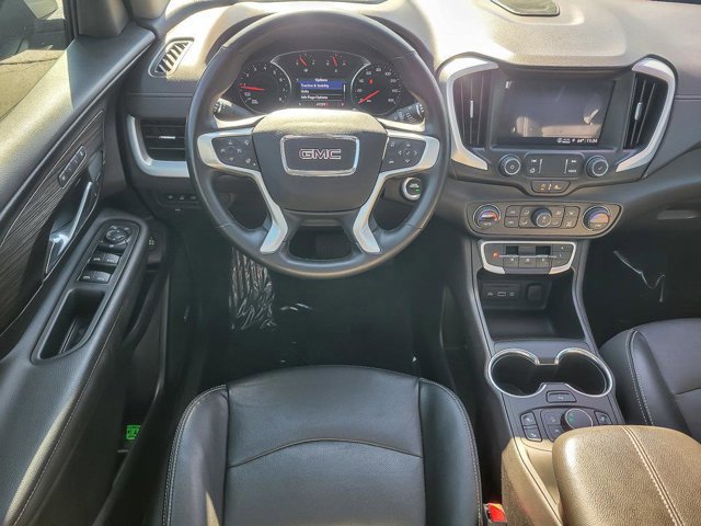 Used 2023 GMC Terrain SLT w/ Infotainment Package II image 18
