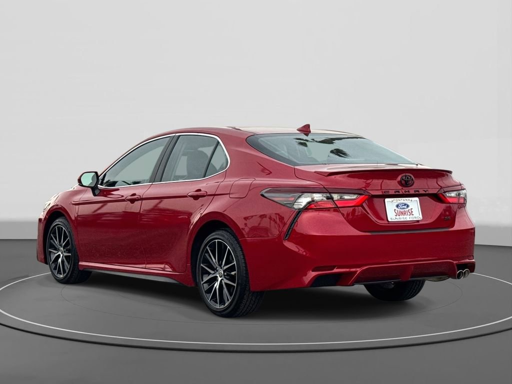 Used 2023 Toyota Camry SE image 7
