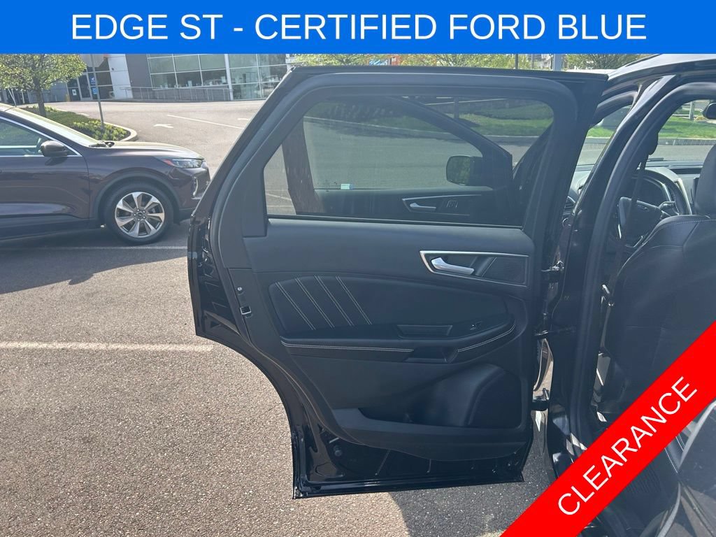 Certified 2022 Ford Edge ST AWD/4WD image 15