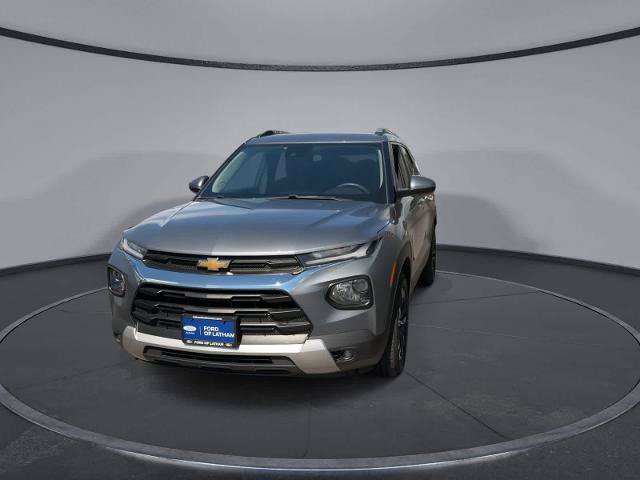 Used 2022 Chevrolet TrailBlazer LT AWD/4WD image 3