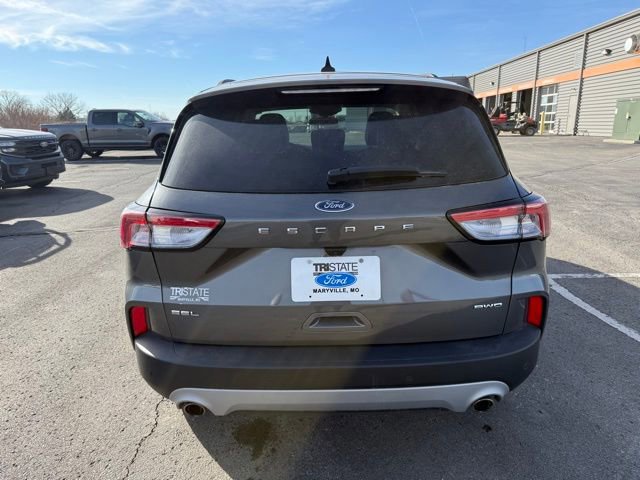 Certified 2022 Ford Escape SEL AWD/4WD image 4