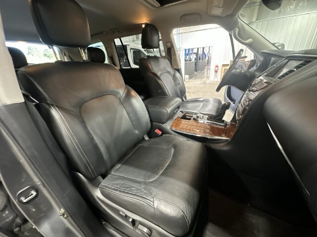Used 2018 INFINITI QX80 4WD w/ All Season Package image 32