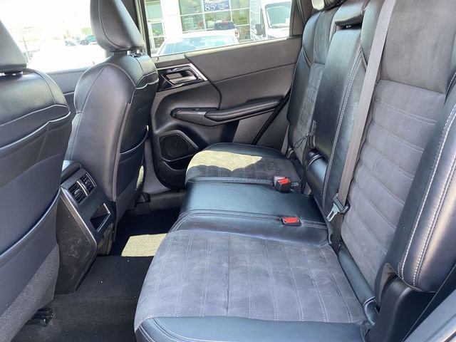 Used 2022 Mitsubishi Outlander SE AWD/4WD image 12