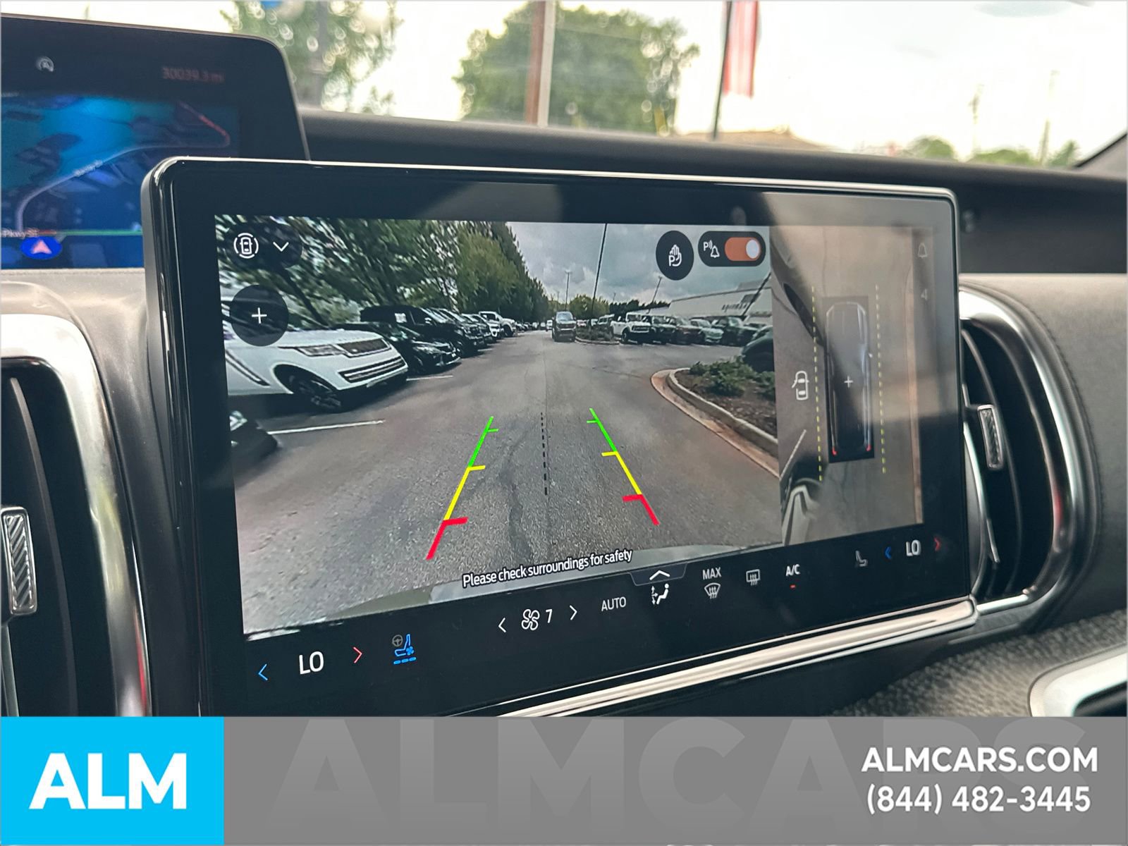 Certified 2025 Ford Expedition Tremor AWD/4WD image 33