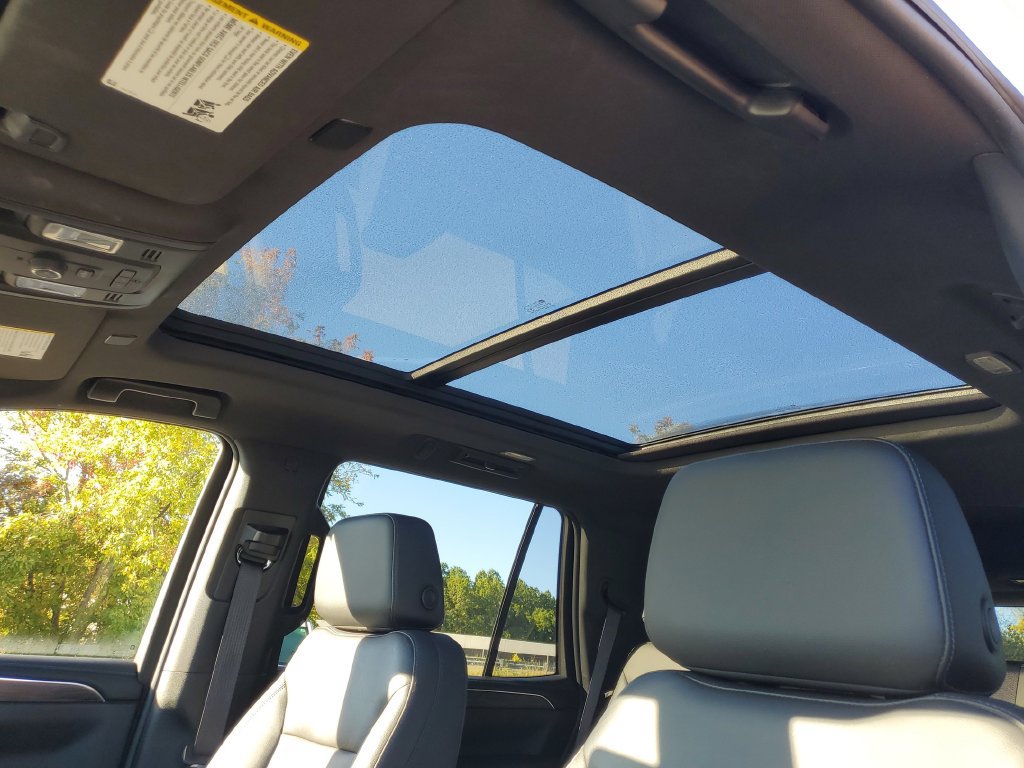 Used 2022 Chevrolet Tahoe LT AWD/4WD image 14