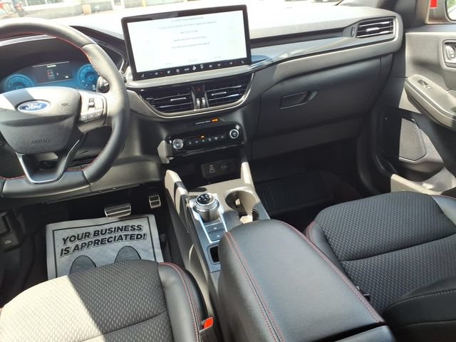 Certified 2024 Ford Escape ST-Line Elite AWD/4WD image 10