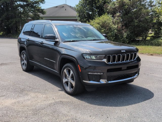 Used 2023 Jeep Grand Cherokee L Limited w/ Luxury Tech Group II AWD/4WD image 2
