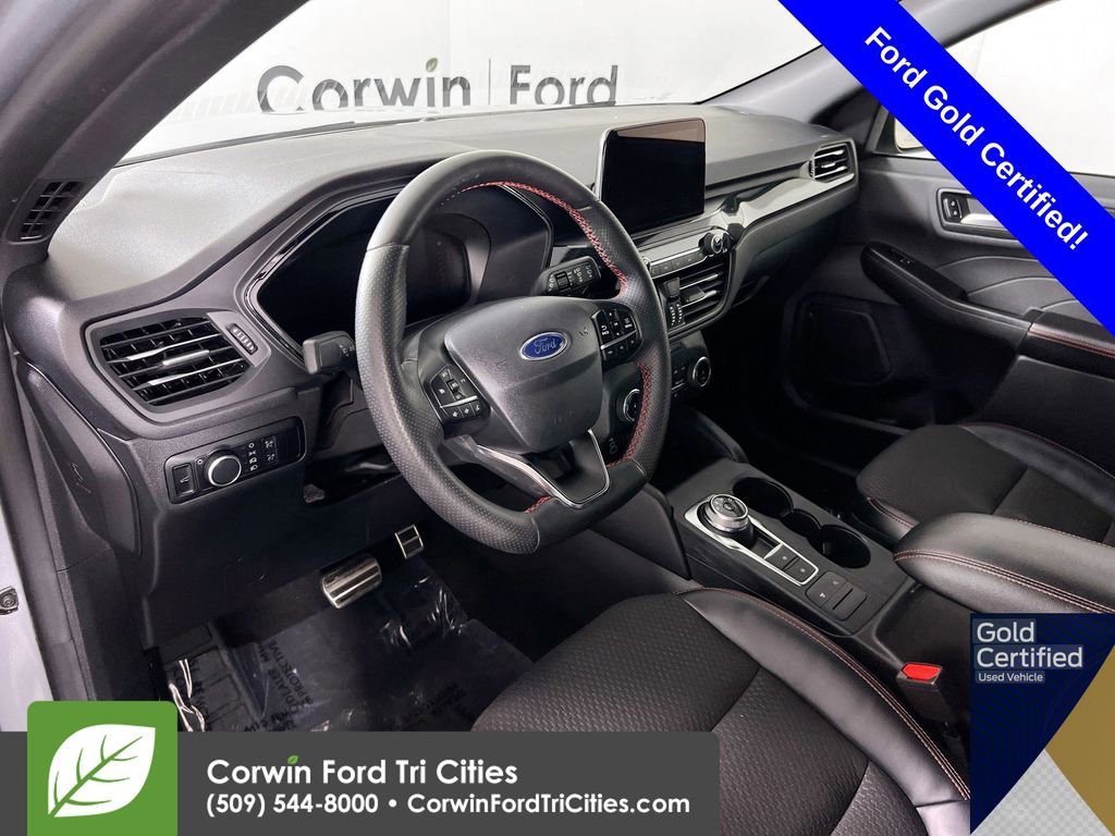 Certified 2024 Ford Escape ST-Line AWD/4WD image 10