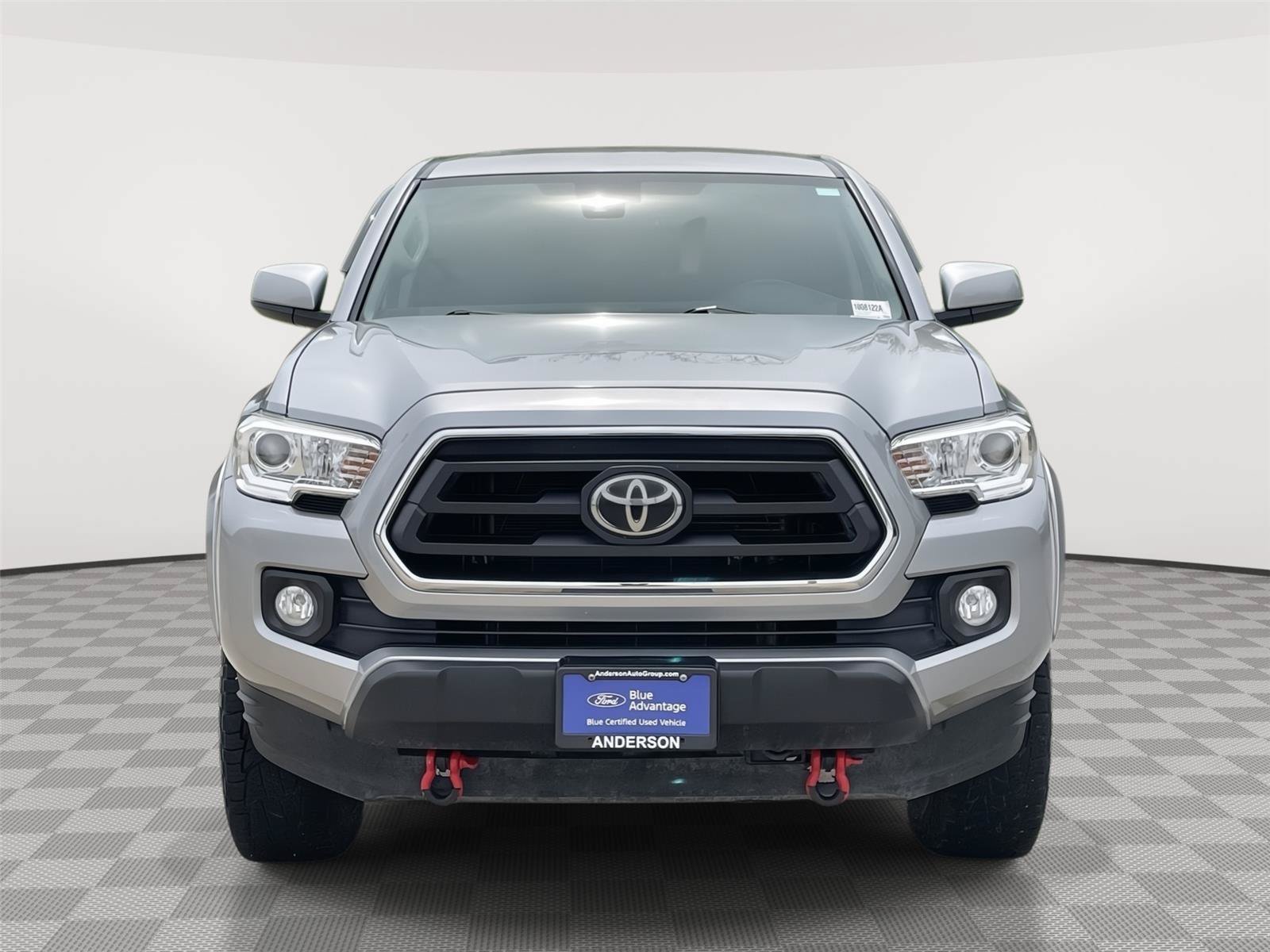 Used 2020 Toyota Tacoma SR5 AWD/4WD image 4