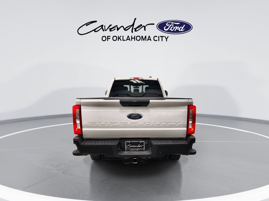 Certified 2025 Ford F250 XL w/ FX4 Off-Road Package AWD/4WD image 7