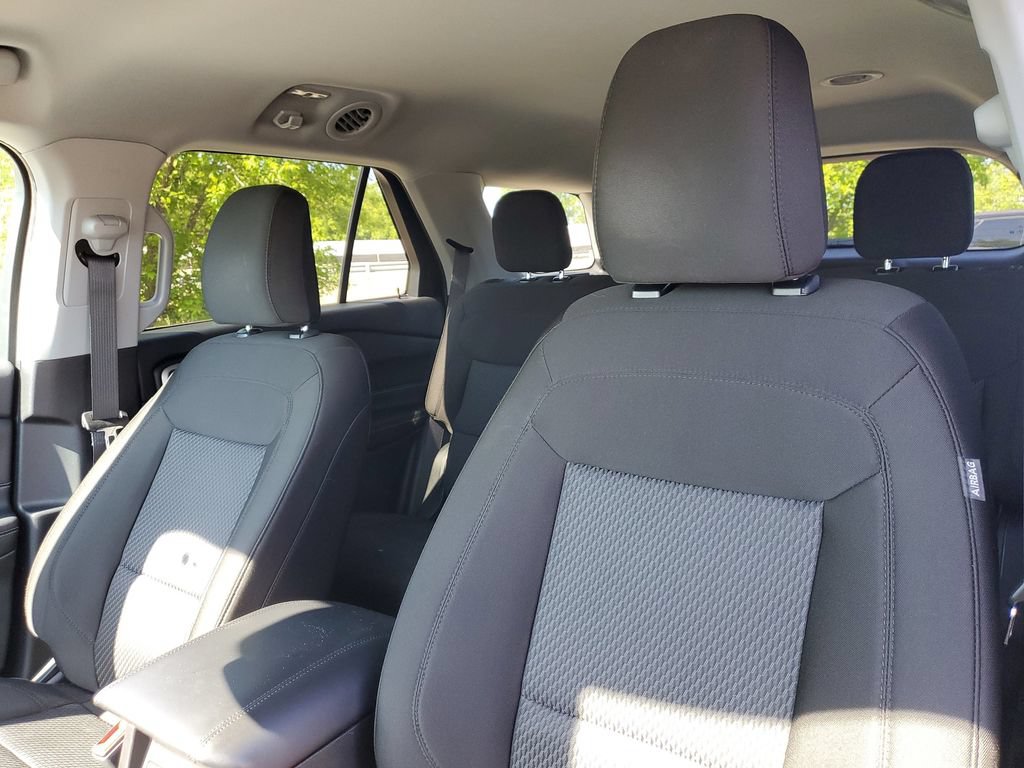 Certified 2024 Ford Explorer XLT AWD/4WD image 13