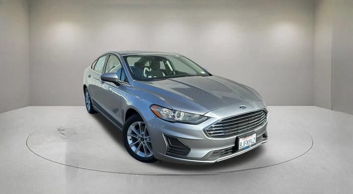 Certified 2020 Ford Fusion SE