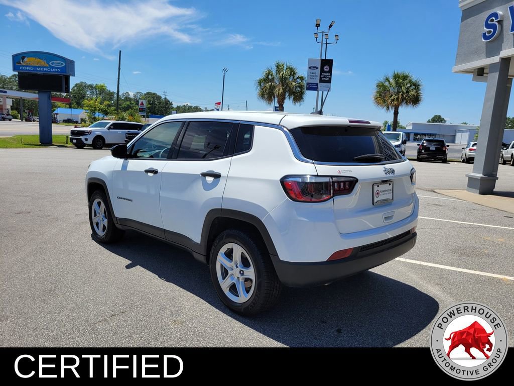 Used 2023 Jeep Compass Sport AWD/4WD image 4