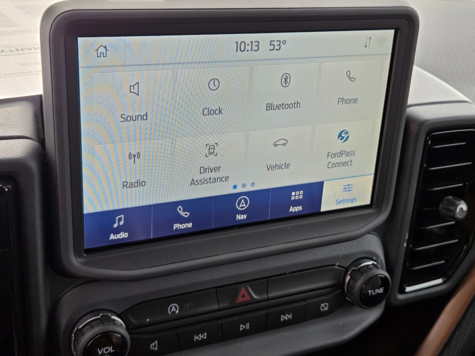 Certified 2024 Ford Bronco Sport Outer Banks w/ Tech Package image 16