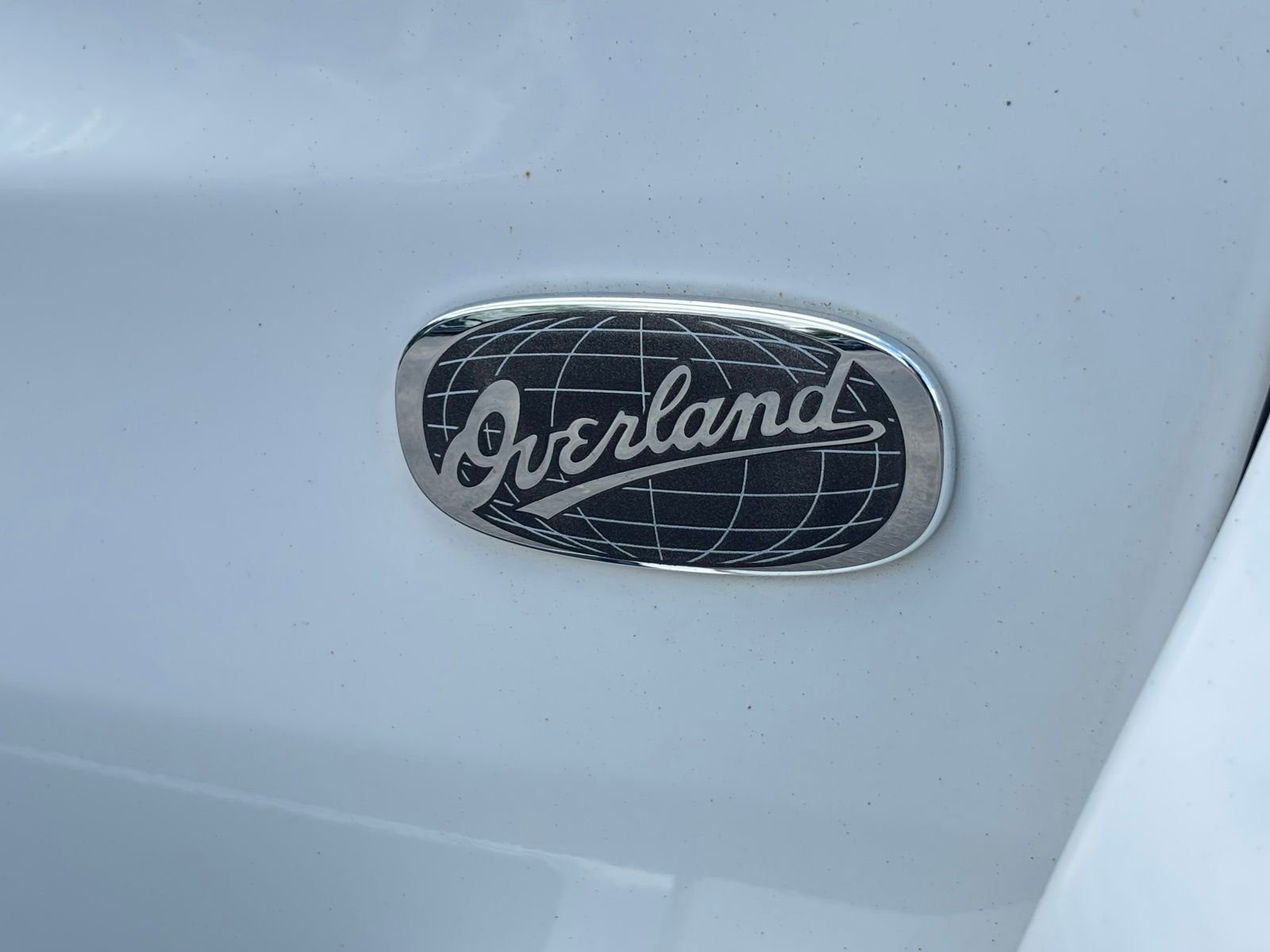 Used 2018 Jeep Grand Cherokee Overland image 17