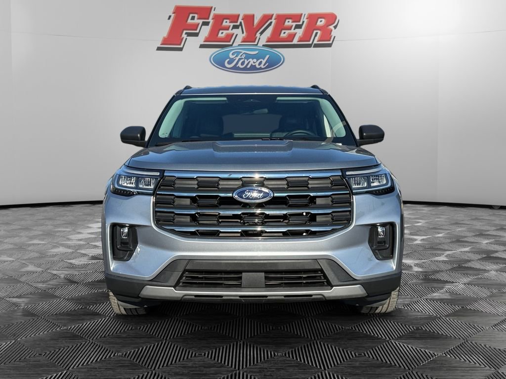 Certified 2025 Ford Explorer Active w/ Active Comfort Package image 8