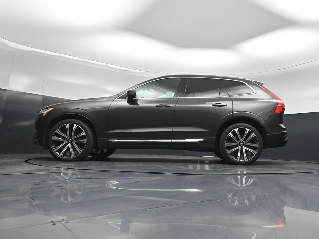Used 2023 Volvo XC60 B5 Ultimate w/ Climate Package AWD/4WD image 48