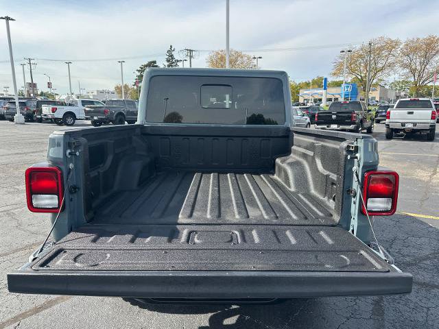 Used 2025 Jeep Gladiator Sport AWD/4WD image 30