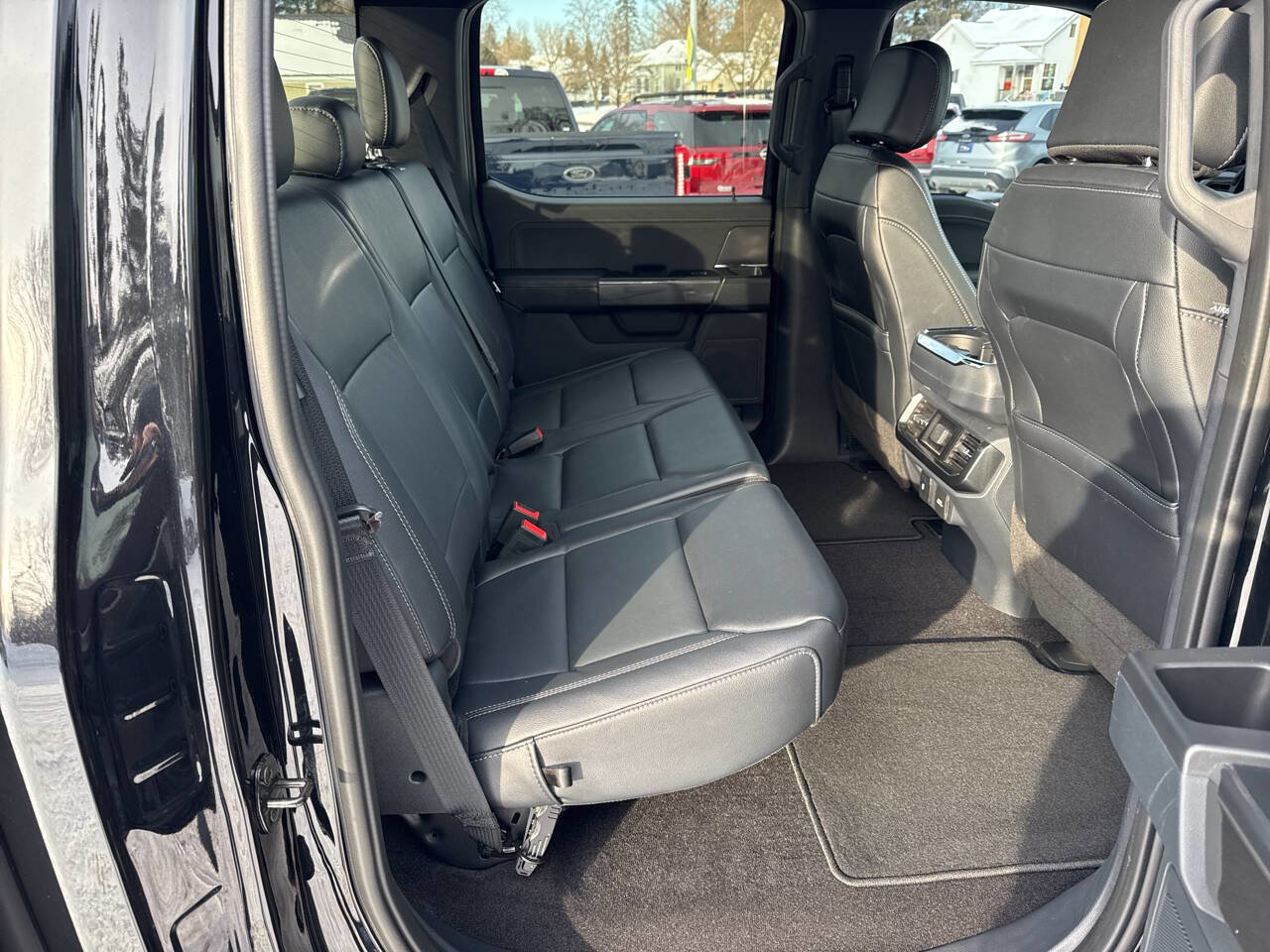 Certified 2022 Ford F150 XLT w/ Equipment Group 302A High image 19