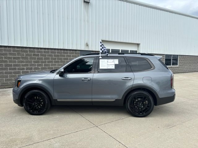 Used 2023 Kia Telluride EX X-Line AWD/4WD image 11