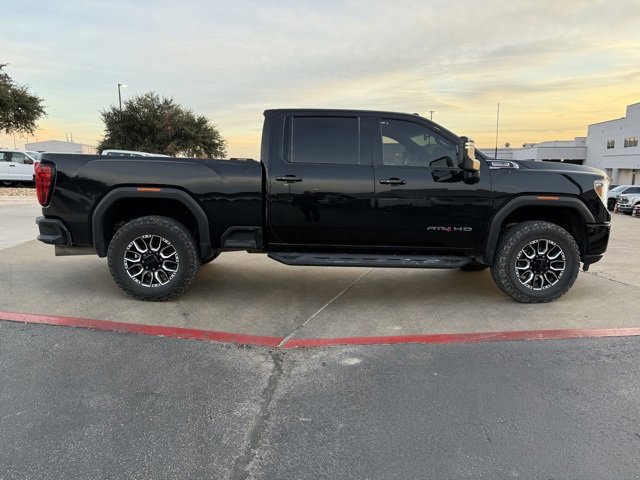 Used 2022 GMC Sierra 2500 AT4 w/ AT4 Preferred Package image 2