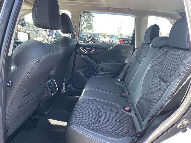 Used 2020 Subaru Forester Premium w/ Popular Package #1 AWD/4WD image 11