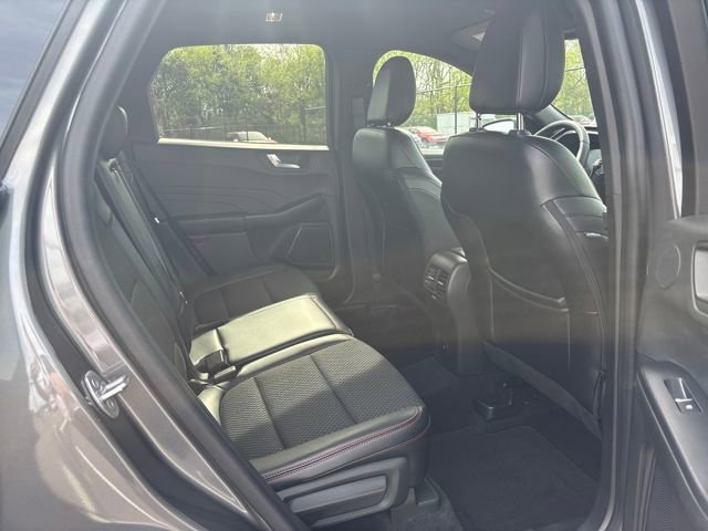 Certified 2023 Ford Escape ST-Line Select w/ Tech Pack #2 AWD/4WD image 9