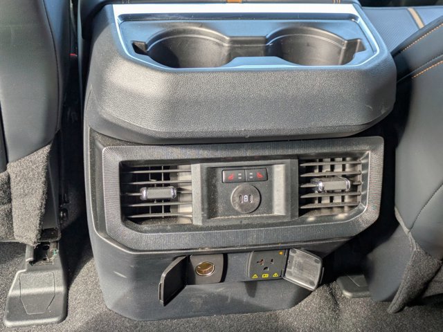 Certified 2024 Ford F250 Platinum image 31