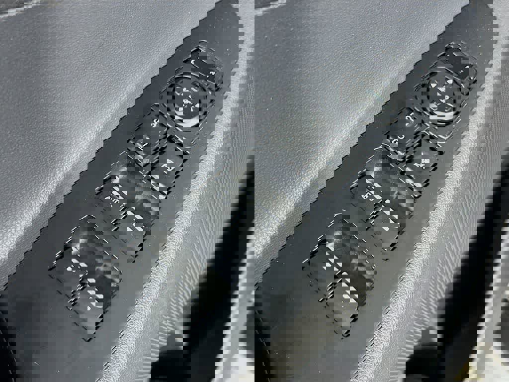 Used 2020 Hyundai Tucson Limited w/ Cargo Package image 29