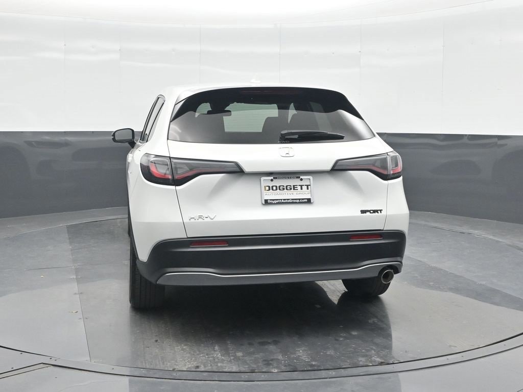 Used 2023 Honda HR-V Sport image 5
