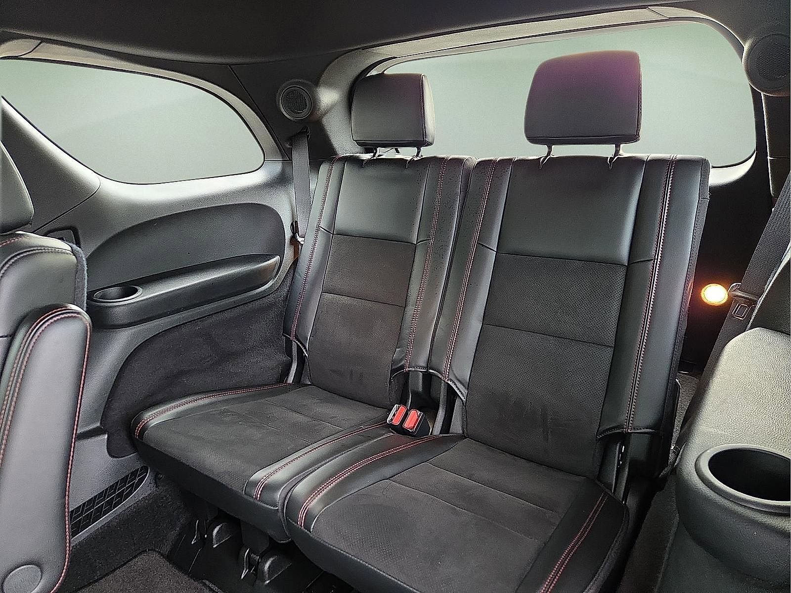 Used 2022 Dodge Durango R/T w/ Blacktop Package AWD/4WD image 10