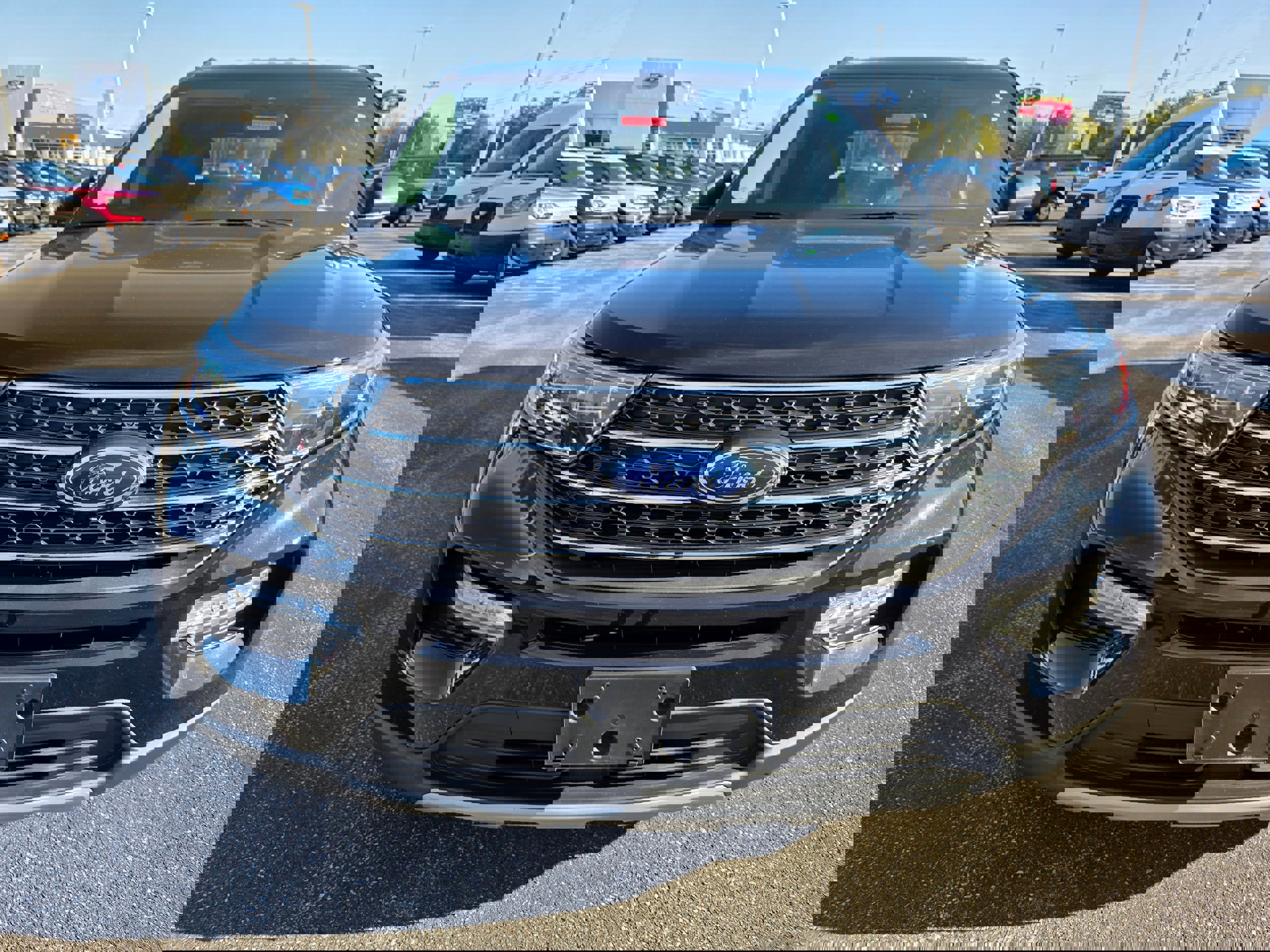 Certified 2022 Ford Explorer XLT w/ Equipment Group 202A image 8