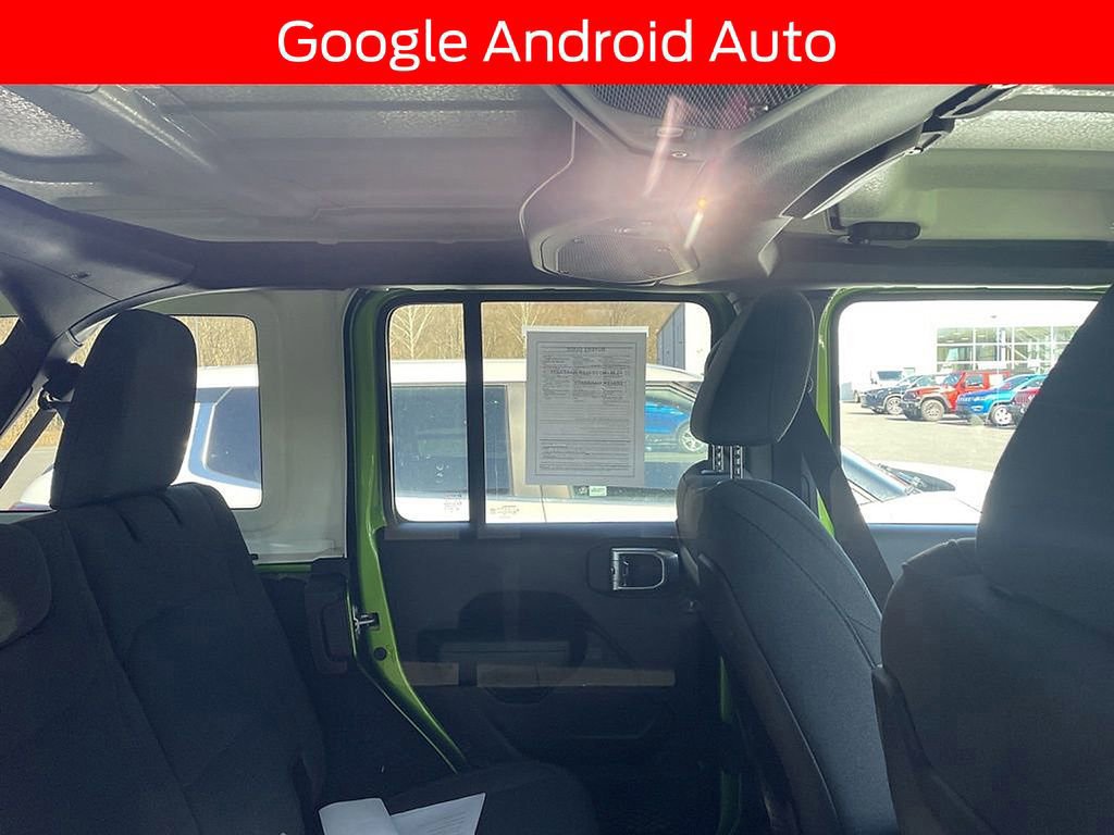 Used 2025 Jeep Wrangler Rubicon w/ Safety Group image 11