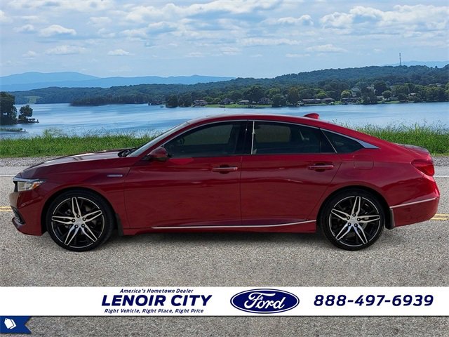 Used 2022 Honda Accord Touring image 4