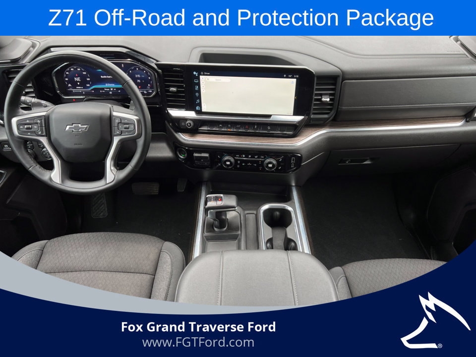 Used 2024 Chevrolet Silverado 1500 RST AWD/4WD image 3