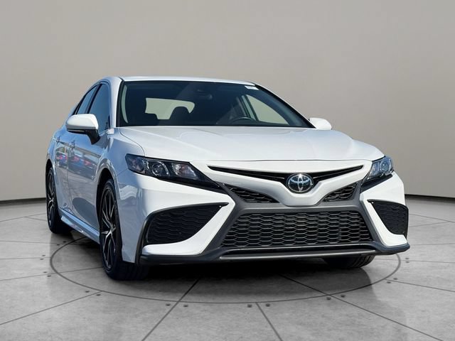 Used 2023 Toyota Camry SE FWD image 14