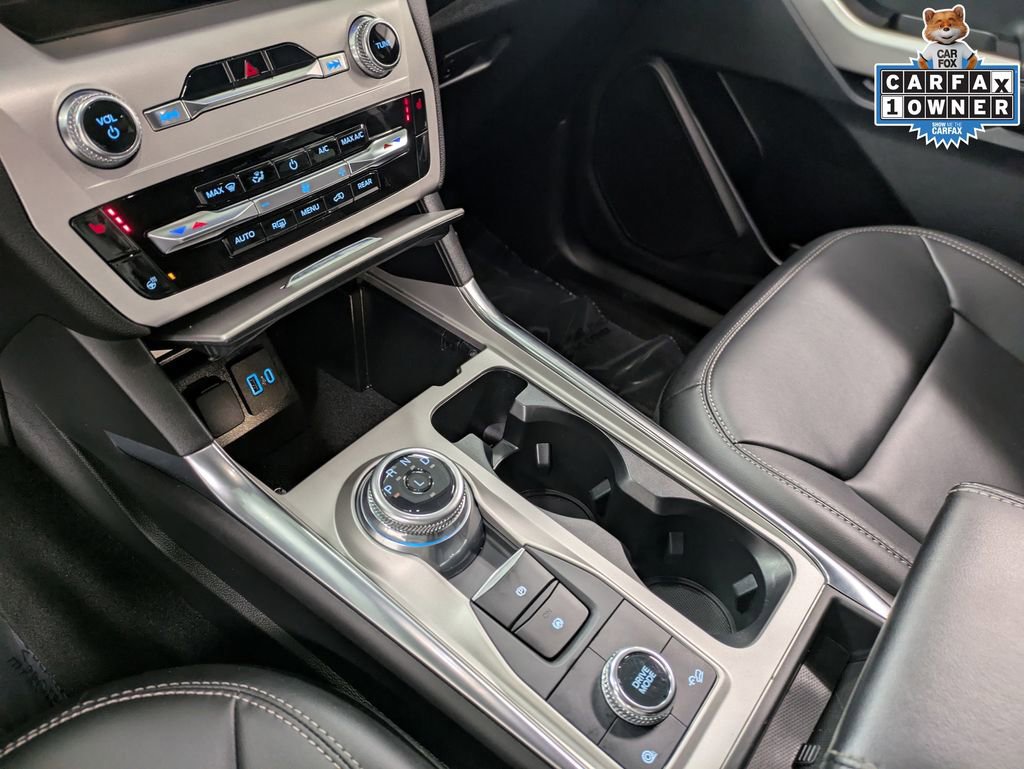 Certified 2023 Ford Explorer XLT w/ Equipment Group 202A image 17