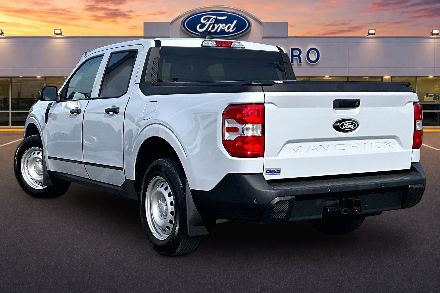 Certified 2025 Ford Maverick XL w/ Equipment Group 102A AWD/4WD image 2