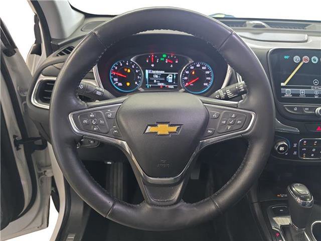 Used 2018 Chevrolet Equinox Premier image 12