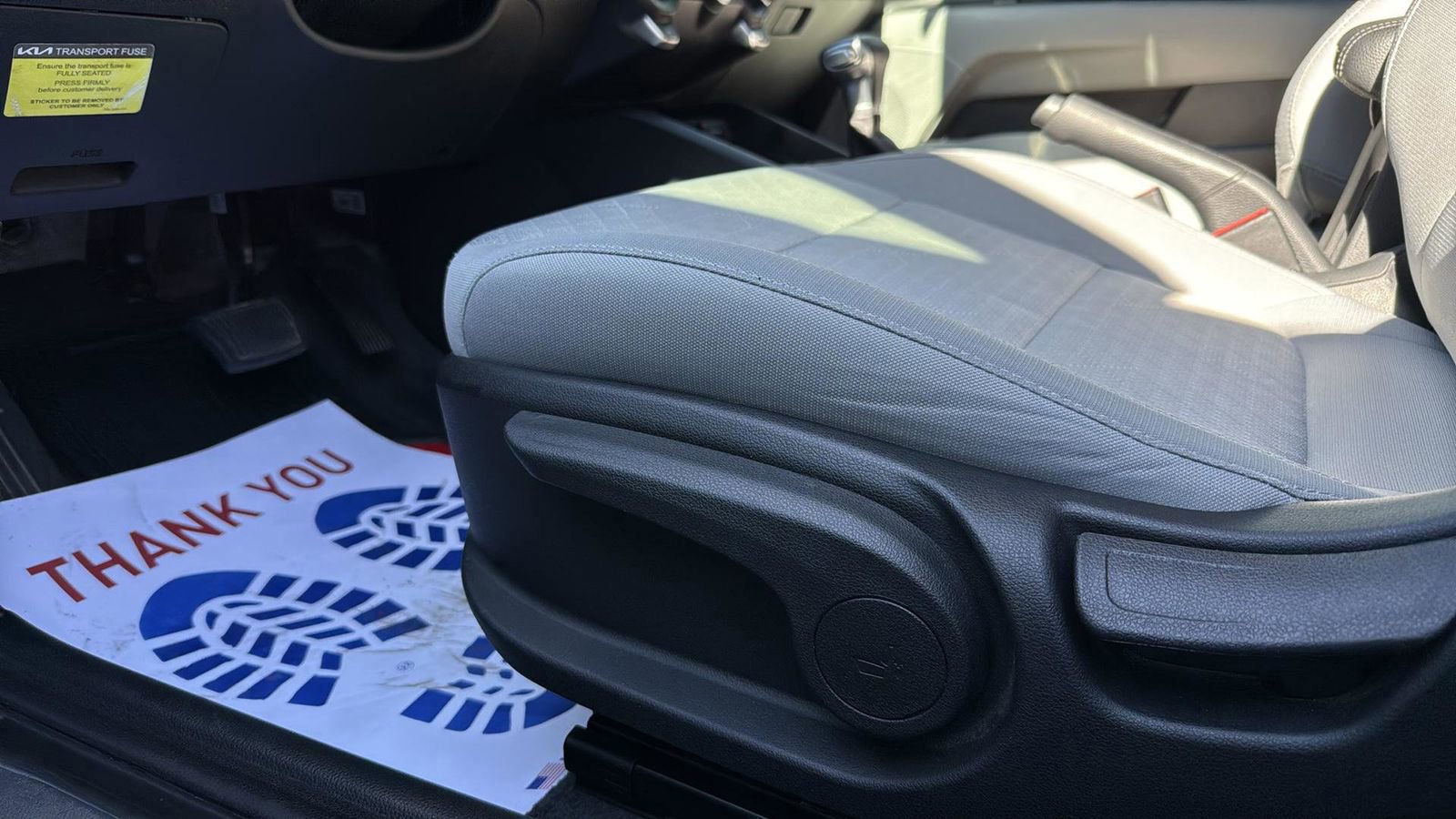 Used 2022 Kia Rio S image 11