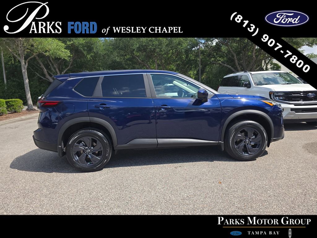 Used 2026 Nissan Rogue SV w/ Cold Weather Package FWD image 3