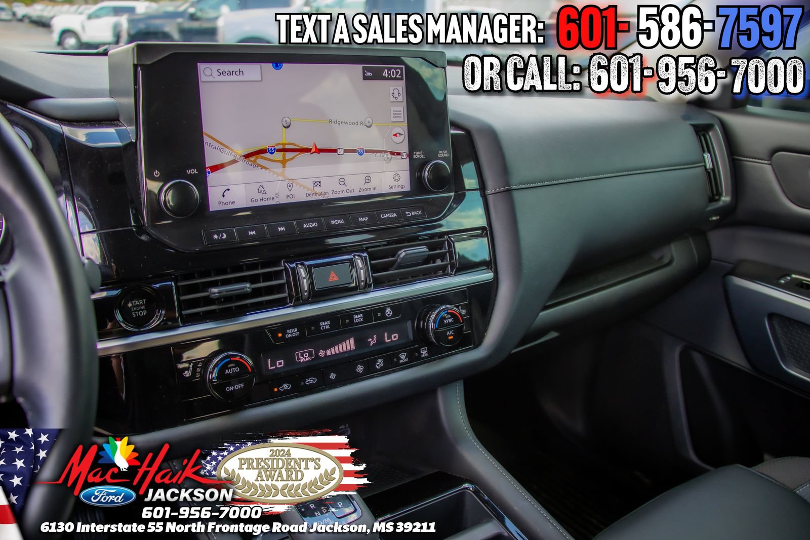 Used 2025 Nissan Pathfinder SL AWD/4WD image 16