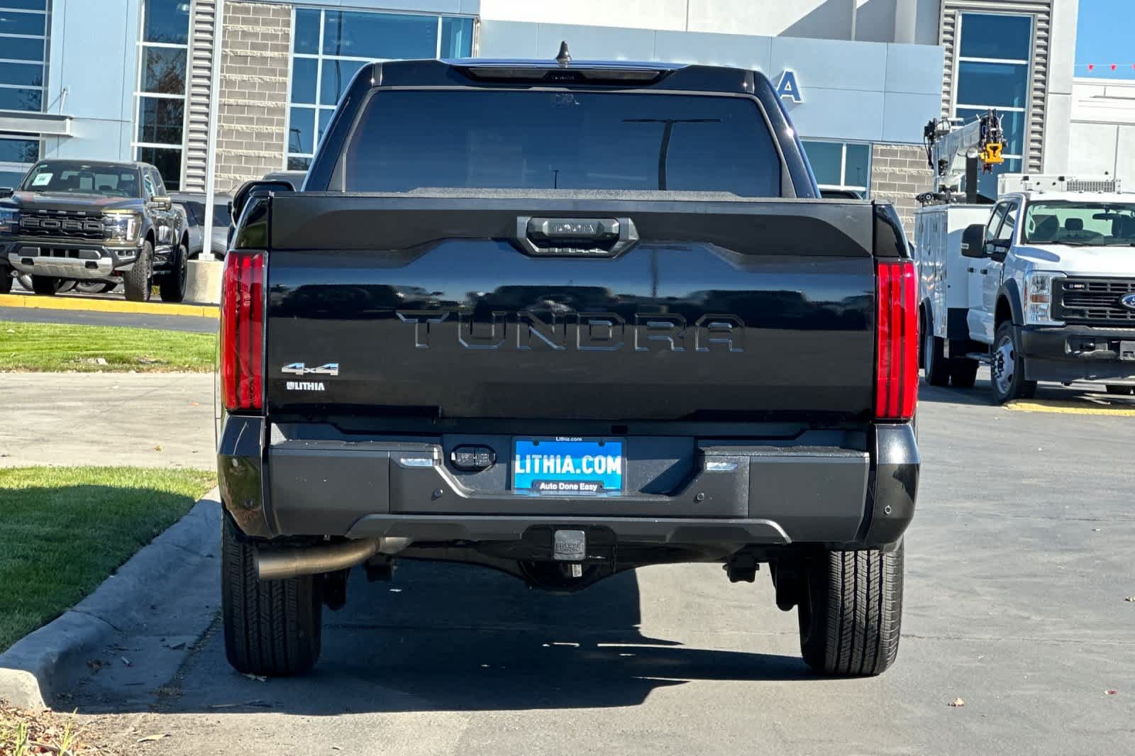 Used 2024 Toyota Tundra SR5 w/ SR5 Premium Package AWD/4WD image 7