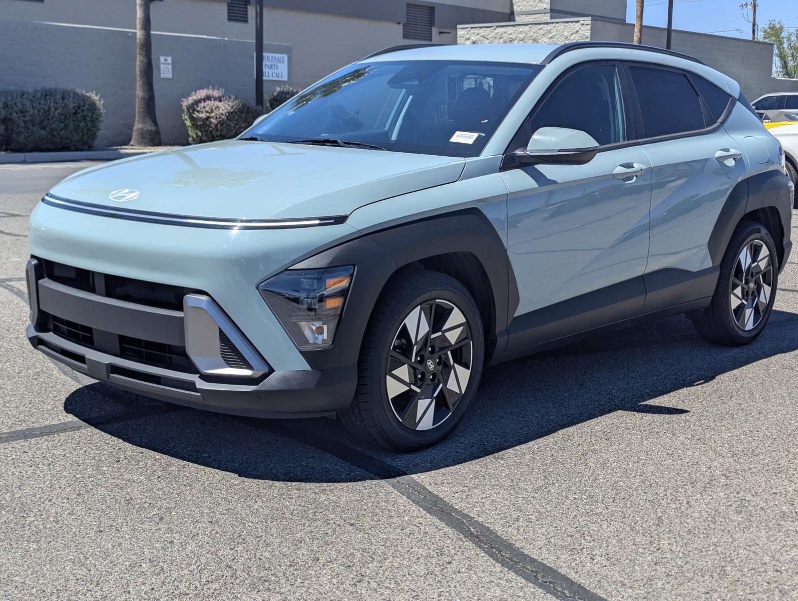 Used 2024 Hyundai Kona SEL FWD image 5