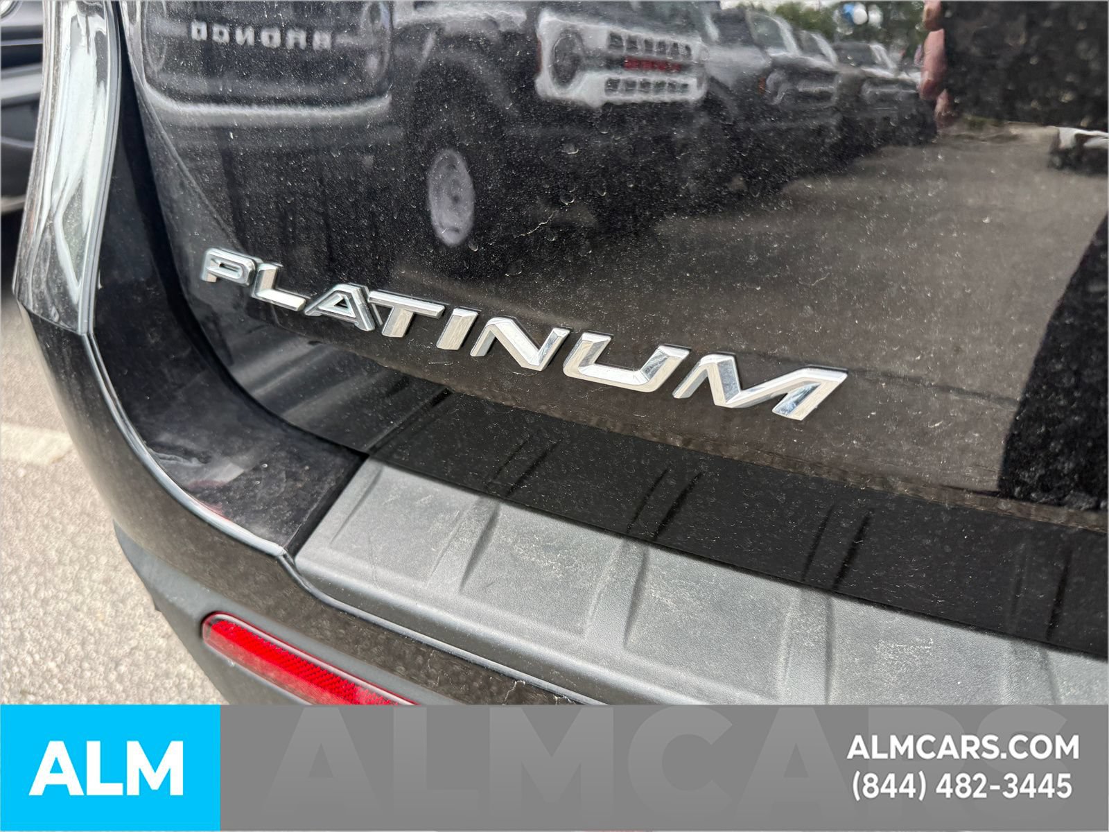 Certified 2026 Ford Explorer Platinum w/ LUX Leather Package AWD/4WD image 8