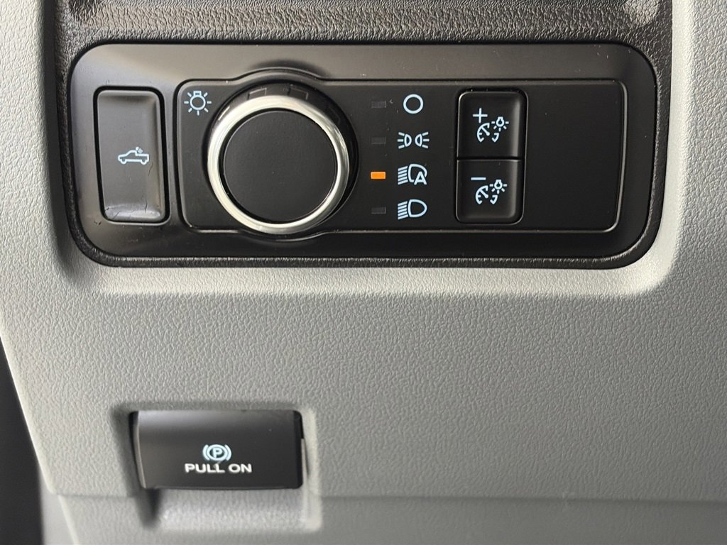 Certified 2025 Ford F350 XL w/ Snow Plow Prep Package image 22